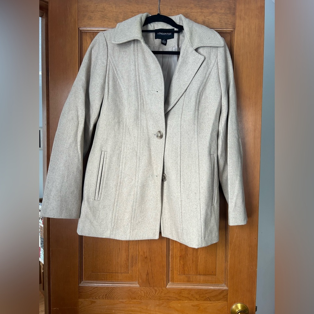 London Fog wool coat Size small